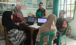 Babinsa Laksanakan Pendataan Ibu Hamil dan Balita, Dukung Kesehatan Masyarakat