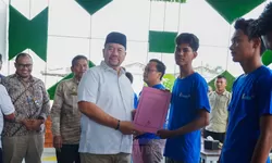 Bupati Batu Bara Serahkan Sertifikat BNSP Pelatihan Teknisi AC Residential   