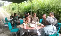 Babinsa Koramil Cepogo Hadiri Tradisi Nyadran, Wujud Pelestarian Budaya dan Penguatan Silaturahmi Warga