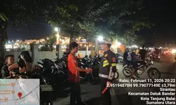 Berikan Rasa Aman, Sat Lantas Polres Tanjung Balai Kawal Arus Lalu Lintas di Pasar Malam