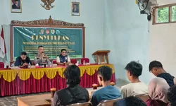 Wonogiri - Guna meningkatkan pengetahuan masyarakat tentang wawasan kebangsaan dan bahaya narkoba untuk membantu masyarakat menjauhi barang haram ters