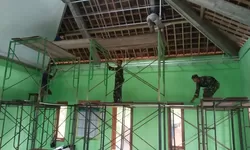 Demi Kenyamanan Warga Saat Beribadah, Masjid Al Huda Di Rehab Satgas TMMD 127 Kodim Wonogiri