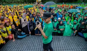Pertama di Indonesia, Wali Kota Bogor Bima Arya Kenalkan Paving Block dari Sampah Plastik