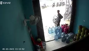 Modus Ingin Jual Gas, Pencuri Berhasil Ambil Hp di Cimanggis Depok 