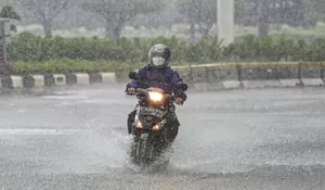 Intip Prakiraan Cuaca Kota Bandung 14 Juli 2023: Waspada Hujan Lebat pada Siang dan Sore Hari