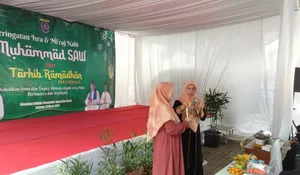 Bunda Elly Roadshow Isra Mi'raj Di Tapos