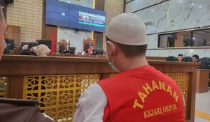 Pelaku Penganiayaan Berat Anak dan Istri di Depok Ikuti Sidang Dakwaan 