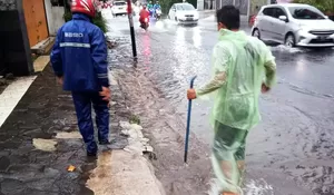 PUPR Depok Fokus Tangani 13 Titik Banjir dan Longsor, Ini Dia Lokasinya 