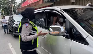 Pemprov DKI Wajibkan Pembeli Mobil Punya Garasi, Sahroni: Saya Sangat Sepakat