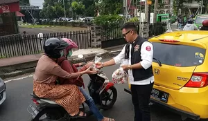 Tebar Kebaikan Ramadhan, HDCI Bogor  Santuni Anak Yatim plus Berbagi Seribu Takjil buat Pengendara