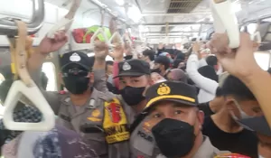 Arus Balik Lebaran Masih Padat, Polsek Tenjo Perketat Patroli di Kereta 