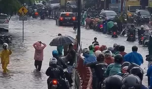 Banjir, Margonda dan ARH Depok Macet