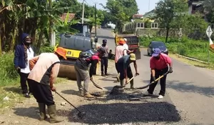 109 Kilometer Jalan dalam Kondisi Rusak, Purwakarta Butuh Anggaran Besar demi Genjot Perbaikan Jalan