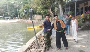 Lurah Jatijajar Minta Dibuatkan Kios UMKM 