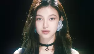 Lirik Lagu Part of Your World Versi Korea - Danielle NewJeans, OST The Little Mermaid dengan Terjemahannya