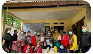 Mahasiswa UNB Bogor Bareng Pemdes Bojong Sempu Lakukan Penyuluhan Gizi dan Cara Olah Tahu Iwul