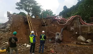 Kena Longsor, Pipa Distribusi Air di Proyek Jembatan Otista Bocor, Perumda Tirta Pakuan Diminta Cepat Tanggap
