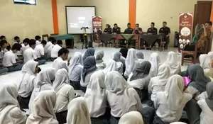 PPS Ratujaya Sosialisasikan Pemilu Kepada Pelajar