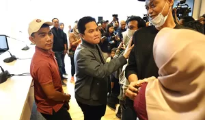 Ketua PSSI Erick Thohir Bantu Pengobatan hingga Merenovasi Rumah Kurnia Meiga