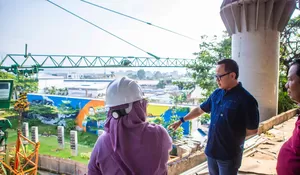 Cek Proyek Lanjutan Masjid Agung Kota Bogor, Bima Arya Tinjau Tangga Penghubung ke Alun-Alun