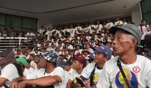 Ratusan Tukang Becak di Bogor Dukung Ganjar Pranowo Capres 2024, Minta Merakyat Seperti Jokowi