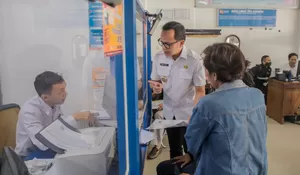 Sidak Layanan Disdukcapil, Wali Kota Bogor Bima Arya Perketat Proses Perpindahan Kependudukan