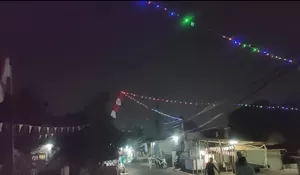 Warga RT1/17 Cilangkap Hias Lingkungan