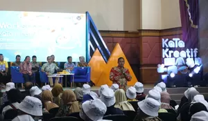 Di Depan Sandiaga Uno, Tri Adhianto Paparkan Potensi Ekonomi Kreatif Kota Bekasi