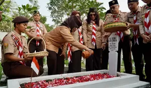 Pimpin Ziarah Makam Pahlawan dan Tokoh Gerakan Pramuka di Dreded, Ini Pesan Sekda Kota Bogor Syarifah Sofiah