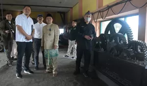 Datangi Pintu Air di Karawang, Plh Gubernur Jabar Bilang Begini