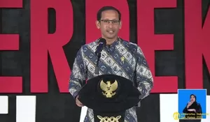 RUU Sisdiknas Masih Digodok, Menteri Nadiem Klaim Soal Kesejahteraan Guru