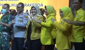 Mantan Terpidana Kasus Meikarta Neneng Yasin Hadir di Pelantikan DPD Golkar Kabupaten Bekasi, Begini Katanya