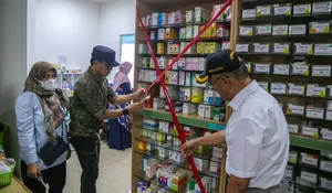 Wali Kota Bogor dan Menko PMK Sidak Apotek, Ini Hasilnya