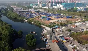 Yoon Hong Bin Ikut Bantu Korban Tragedi Itaewon