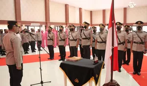 Pejabat Utama dan Kapolsek di Polres Metro Bekasi Dimutasi