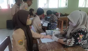 Dinkes Screening PTM Siswa MAN 2 Bogor