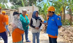 Dikti Bersama UIKA Bogor Bantu Penyitas Gempa Cianjur