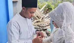 Sedih dan Haru Pernikahan Nida dan Nurdin di Waktu dan Lokasi Rawan Gempa