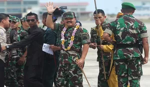 Panglima TNI Menaikkan Pangkat 8 Petinggi Intelijen