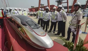 Kereta Cepat JKT-BDG Dikebut