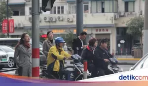 Masyarakat China Sudah Terbiasa Menggunakan Skuter Listrik