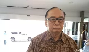 Anggota Wantimpres Jokowi Jenguk Adian Napitupulu di RS Siloam