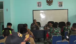 DISKUSI BERSAMA MASYARAKAT PARUNGPANJANG  Forkomastas Bahas Trantib Linmas Wilayah Perbatasan