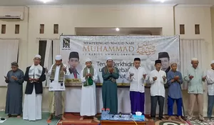 Ratusan Jamaah Rayakan Maulid di PKS Berselawat demi Bangsa