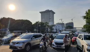 Jalan Medan Merdeka Utara Macet, Ada Reuni 212