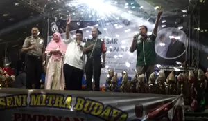Syukuran, Kades Cibeber 1 Gelar Wayang Golek