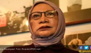 Ratna Sarumpaet Bebas dari Kurungan