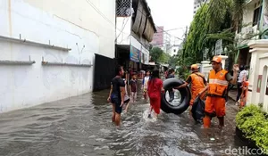 Sempat Capai 50 Cm, Banjir di Kebayoran Baru Jaksel Mulai Surut