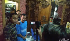 Kemunculan Pertama 'Raja' Keraton Agung Sejagat Usai Mengaku Halu