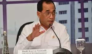 Luhut Panggil Menhub Bahas Progres Kereta Cepat JKT-BDG